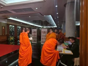1754026707388-300x225 บุญของท่านสำเร็จแล้ว❗️มูลนิธิพุทธภูมิธรรม ร่วมบุญกับ สำนักงานปลัดกระทรวงกลาโหม ในพิธีถวายทุนแด่พระภิกษุ สามเณร ผู้สอบได้เปรียญธรรม 9 ประโยค ประจำปีพ.ศ.2568 (ปีที่ 4 )